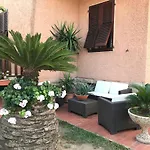 La Mimosa Garden - Parking Available 아파트 *